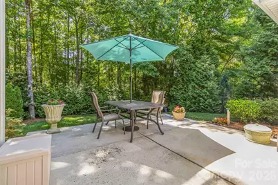 240 Clairborne Court, Matthews, NC 28104 - Photo 45