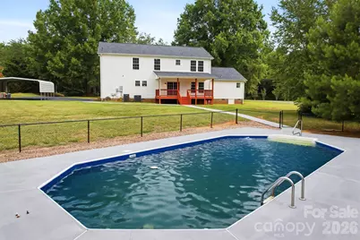 4799 Pleasant View Lane, Catawba, NC 28609 - Photo 9