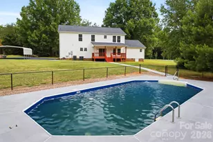 4799 Pleasant View Ln, Catawba, NC 28609 - Photo 9
