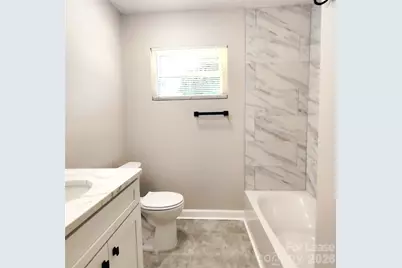 731 Harwyn Drive, Charlotte, NC 28215 - Photo 13