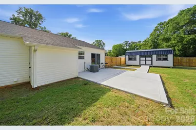 5694 Hillsdale Drive, Fort Lawn, SC 29714 - Photo 19
