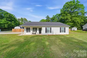5694 Hillsdale Dr, Fort Lawn, SC 29714 - Photo 1
