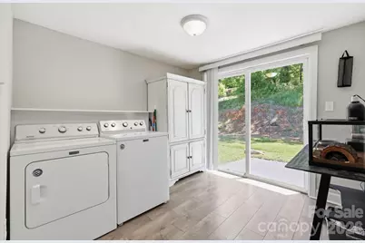 197 Mulberry Street, Clyde, NC 28721 - Photo 21