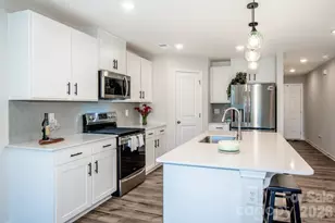 2742 Legacy Rdg Ln, Catawba, NC 28609 - Photo 13