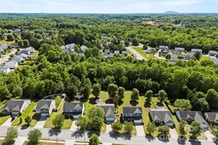 40 Ashton Bluff Cir, Mount Holly, NC 28120 - Photo 37
