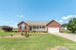 202 Big Dipper Ct, Wingate, NC 28174 - Photo 3