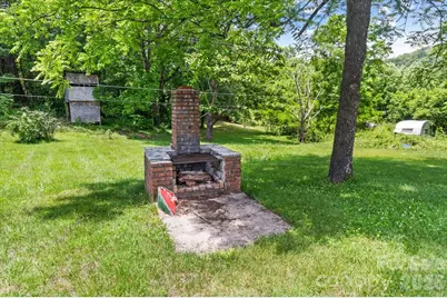 1323 Locust Grove Road, Hendersonville, NC 28792 - Photo 27
