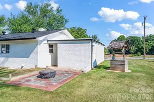 3033 E Nc 10 Hwy, Conover, NC 28613 - Photo 9