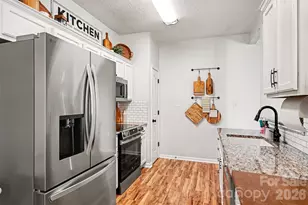 1309 Anthem Ct, Charlotte, NC 28205 - Photo 11