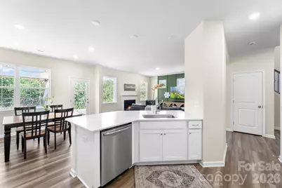 13016 Lannister Drive, Charlotte, NC 28278 - Photo 7