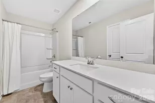 13016 Lannister Dr, Charlotte, NC 28278 - Photo 15
