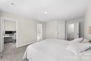 13016 Lannister Dr, Charlotte, NC 28278 - Photo 11