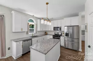 7618 Wingmont Dr, Charlotte, NC 28269 - Photo 7