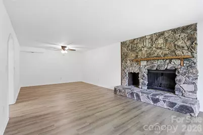 207 Wood Dale Drive, Hendersonville, NC 28791 - Photo 35