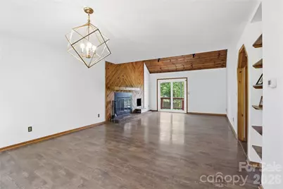 207 Wood Dale Drive, Hendersonville, NC 28791 - Photo 13