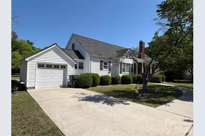 202 W Stevens Drive, Kershaw, SC 29067 - Photo 3