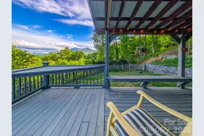 305 Majestic Mountain Drive, Burnsville, NC 28714 - Photo 15