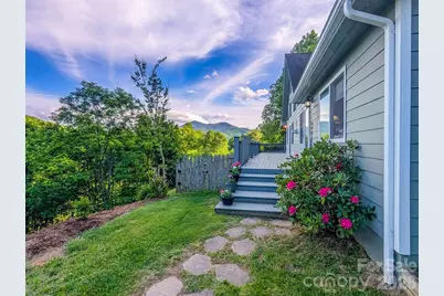 305 Majestic Mountain Drive, Burnsville, NC 28714 - Photo 5