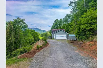 305 Majestic Mountain Drive, Burnsville, NC 28714 - Photo 3