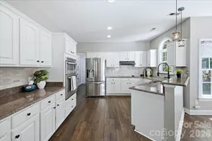 8414 Headford Rd, Charlotte, NC 28277 - Photo 9