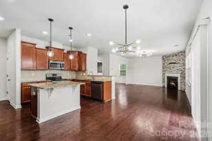 8211 Pamplin Ct, Charlotte, NC 28273 - Photo 11