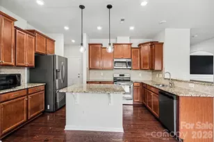 8211 Pamplin Ct, Charlotte, NC 28273 - Photo 13