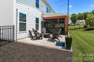 384 Streamwood Rd, Troutman, NC 28166 - Photo 45