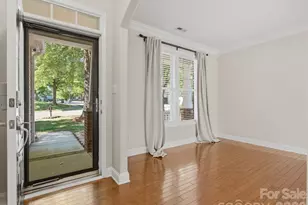 10094 Paisley Dr, Charlotte, NC 28269 - Photo 7