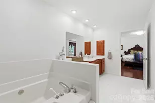 6181 Willowbottom Rd, Hickory, NC 28602 - Photo 31