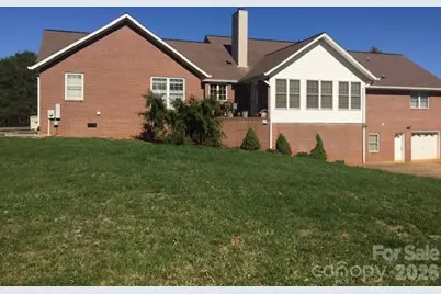 6181 Willowbottom Road, Hickory, NC 28602 - Photo 3