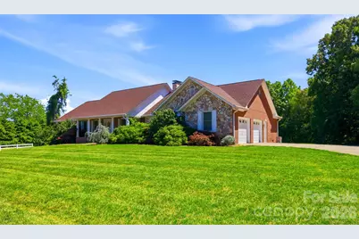 6181 Willowbottom Road, Hickory, NC 28602 - Photo 5