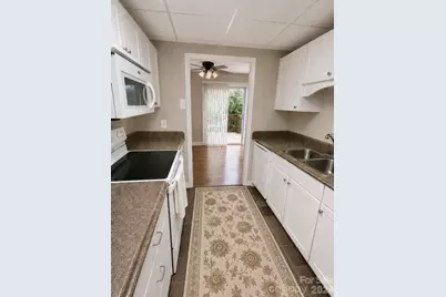 99 Willow Way, Hendersonville, NC 28739 - Photo 13