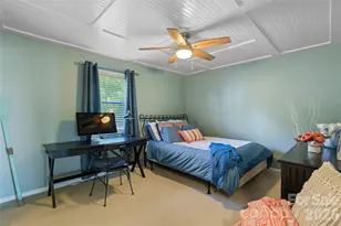 20417 Harborgate Ct, Cornelius, NC 28031 - Photo 15