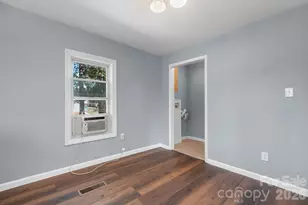 728 21st St SW, Hickory, NC 28602 - Photo 13