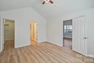 10630 Sleigh Bell Ln, Charlotte, NC 28216 - Photo 17