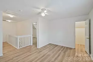 10630 Sleigh Bell Ln, Charlotte, NC 28216 - Photo 29