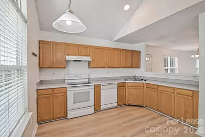 10630 Sleigh Bell Lane, Charlotte, NC 28216 - Photo 11