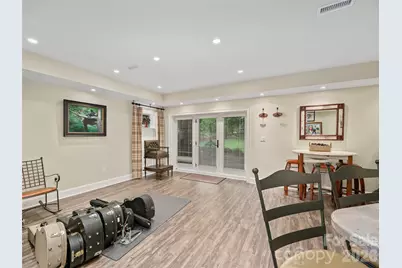 210 Shepard Way, Burnsville, NC 28714 - Photo 23