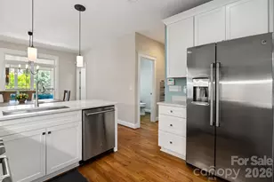 6008 Langham Ct, Charlotte, NC 28269 - Photo 13