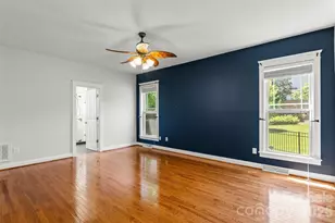 6008 Langham Ct, Charlotte, NC 28269 - Photo 19