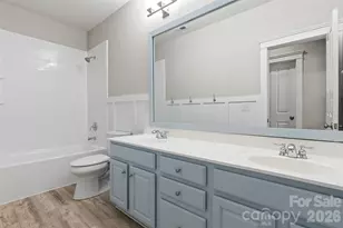 6008 Langham Ct, Charlotte, NC 28269 - Photo 31