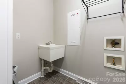 6008 Langham Court, Charlotte, NC 28269 - Photo 17