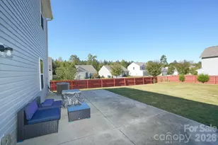 9728 Crooms Ct, Charlotte, NC 28215 - Photo 21