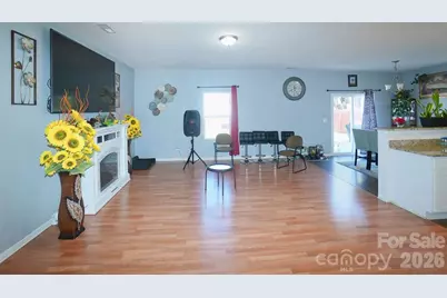 9728 Crooms Court, Charlotte, NC 28215 - Photo 5