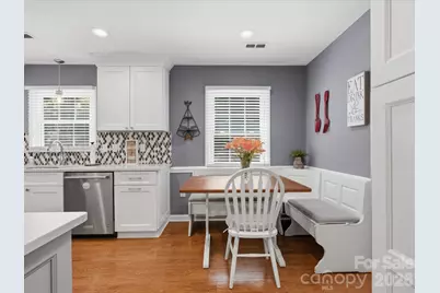 7102 Graburn Road, Charlotte, NC 28226 - Photo 15
