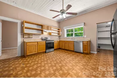 288 Middle Street, Ellenboro, NC 28040 - Photo 13