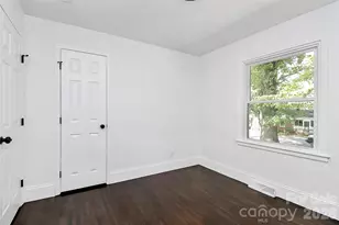 2038 Sandhurst Dr, Charlotte, NC 28205 - Photo 23