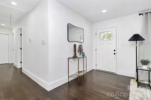 2038 Sandhurst Dr, Charlotte, NC 28205 - Photo 11