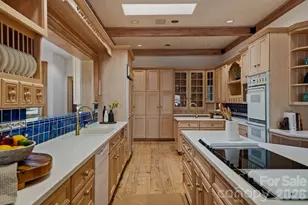 9719 9 Eagles Ln, Charlotte, NC 28278 - Photo 9