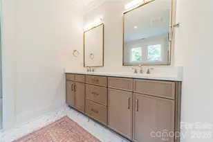 2648 Roslyn Ave, Charlotte, NC 28208 - Photo 29